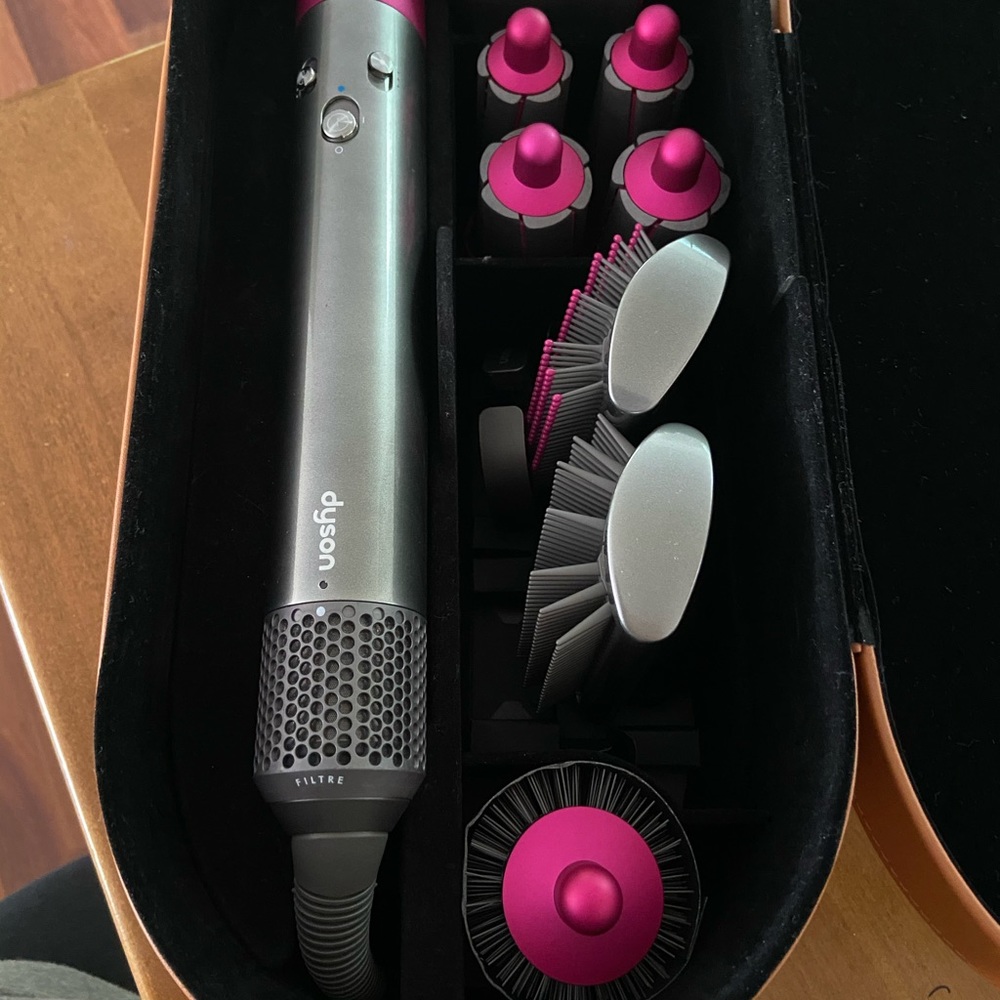 Dyson Airwrap Hairstyler